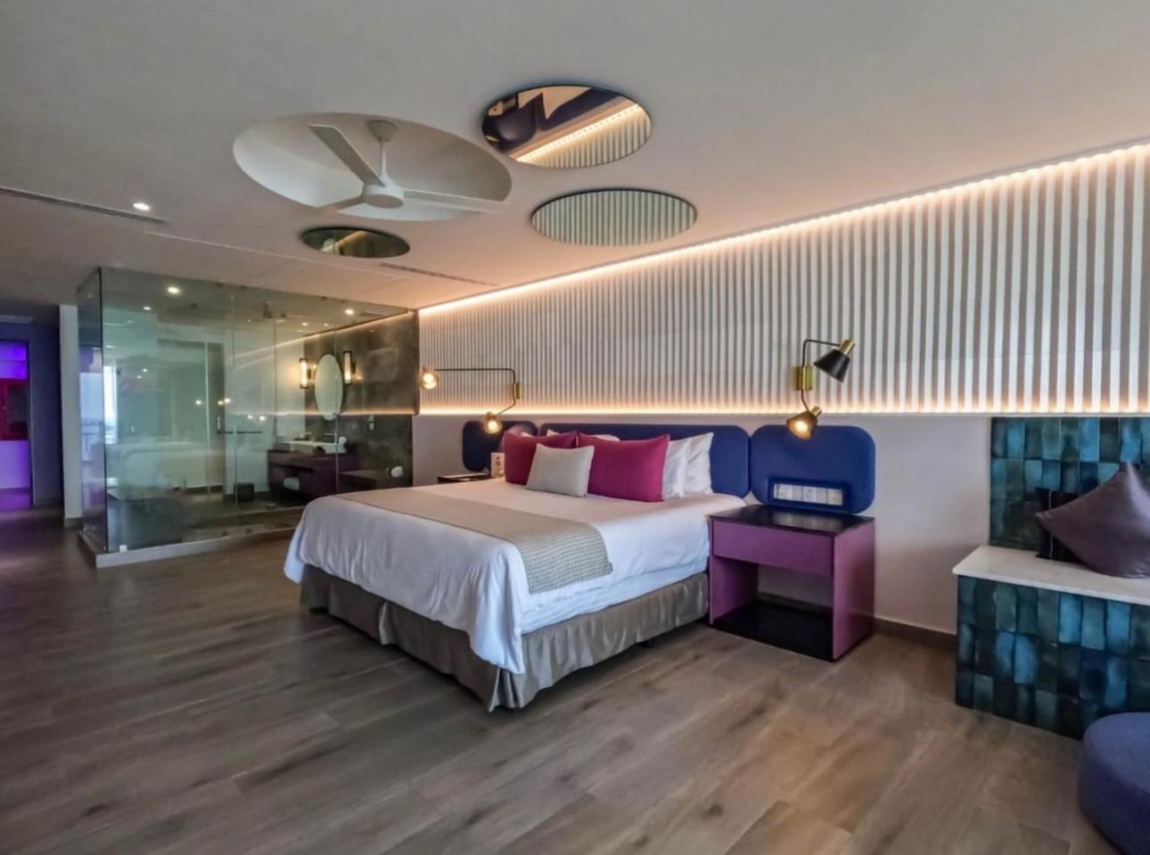 Grant'S Studio At Mantamar Tower Hotel Puerto Vallarta Exterior photo